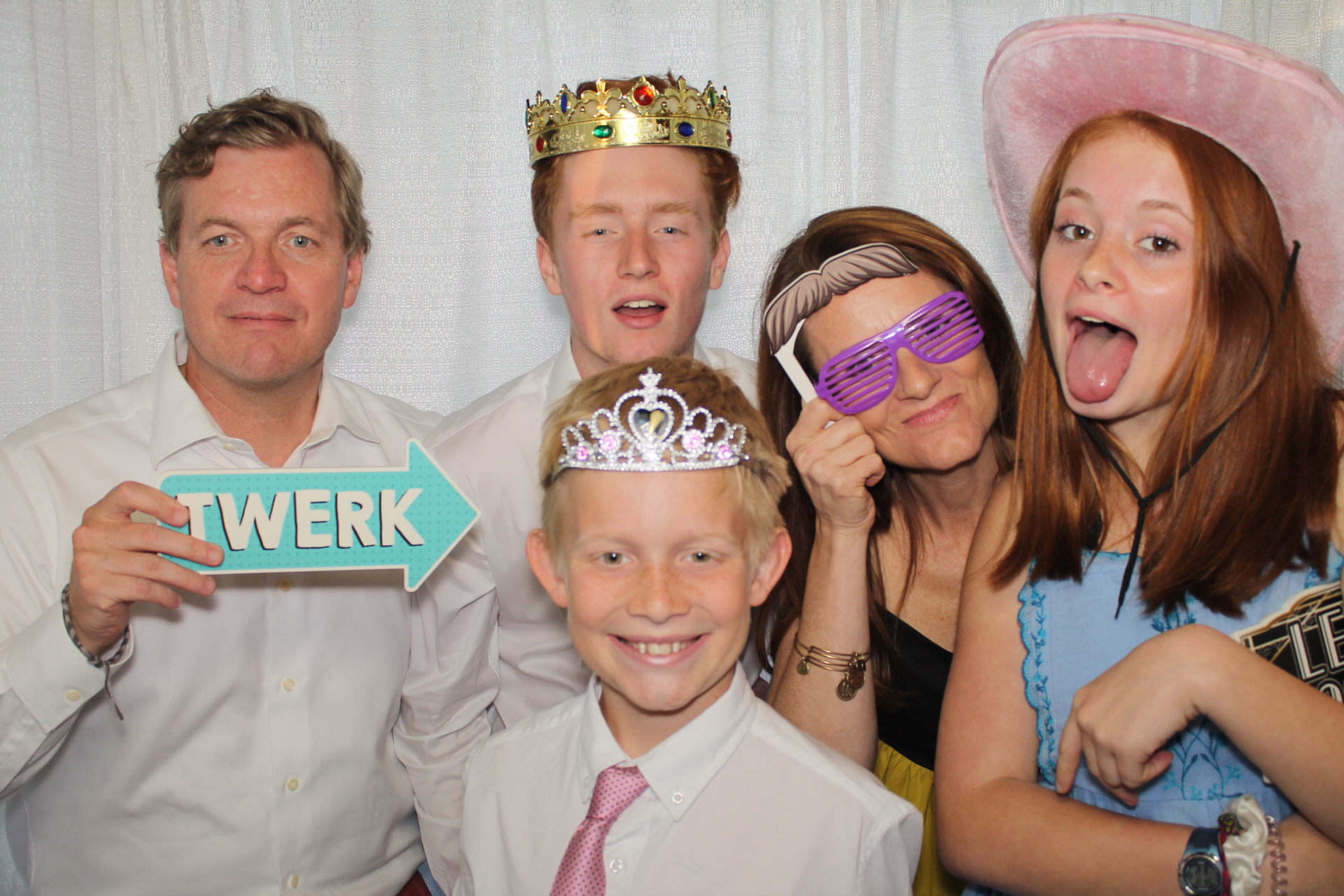 Laura Moran & Elizabeth Strater Wedding | View more photos from the event at gallery.photoboothcincy.com/u/PhotoBoothCincy/Laura-Moran-Elizabeth-Strater-Wedding